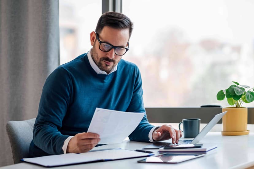 Career Change to Project Management: A Strategic Guide for 2026