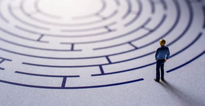 Addressing Challenges in Integrated Project Management